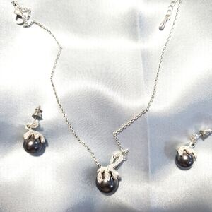 Simulated Dark Gray Pearl Necklace and Earrings